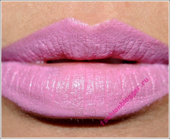 Розовая помада. Модный макияж от MAC & Nicki Minaj