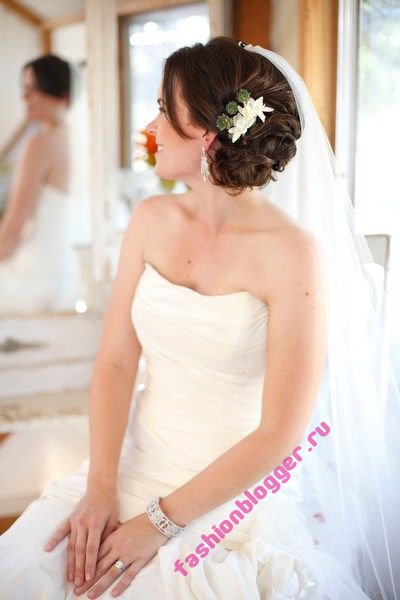 Самые красивые свадебные прически 2011