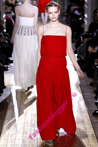 Платье Valentino 2011