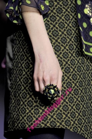 Модная одежда 2011-2012 от Anna Sui