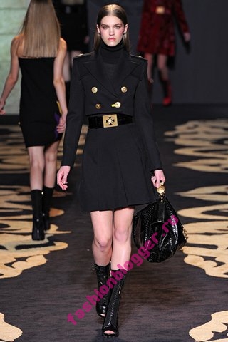 Коллекция Versace осень-зима 2011-2012