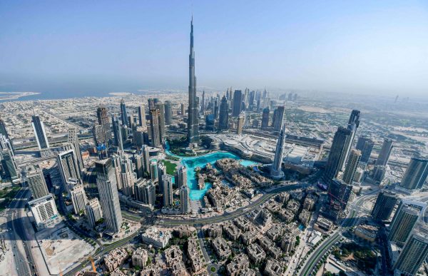 Объединенные Арабские Эмираты - это страна, которую стоит посетить сейчас