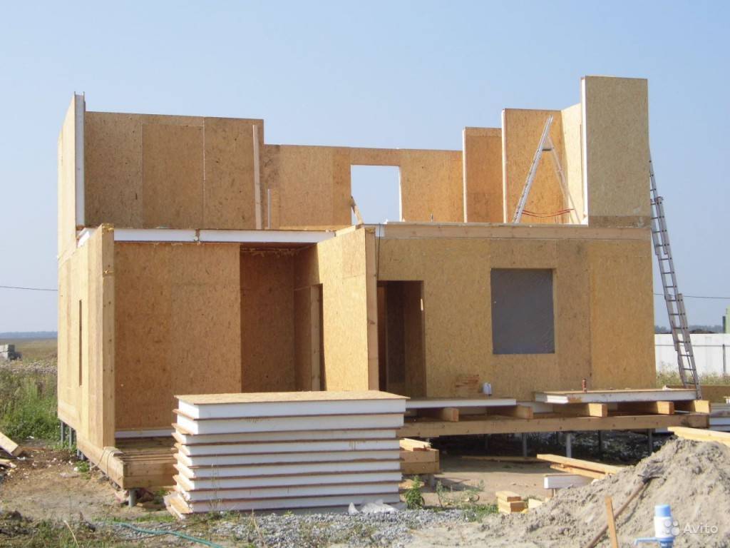Строительство домов из СИП панелей: особенности