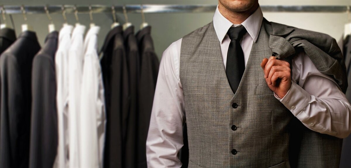 Выбираем мужскую стильную одежду в интернет-магазине