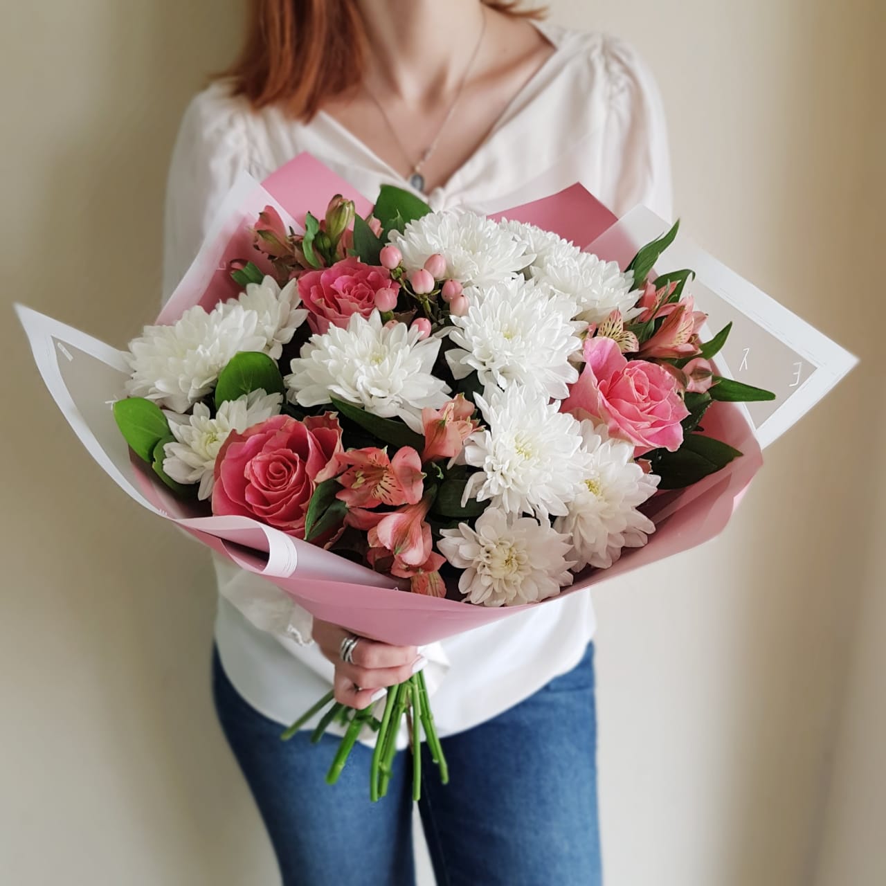 Лучшие сервисы доставки цветов в Екатеринбурге: удивите близких прекрасными букетами