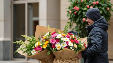 Доставка цветов без суеты: как заказать букет, чтобы он действительно порадовал